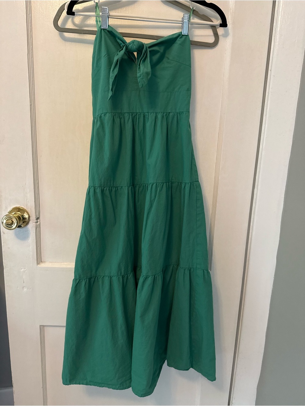 Green strapless Tie-Front Tiered Maxi Dress